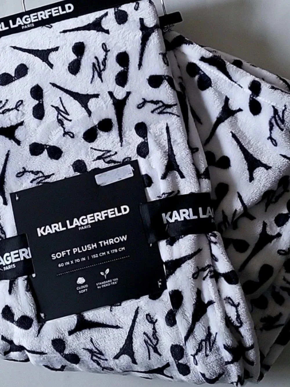 New Karl Lagerfeld 60 x 70 Throw Blanket